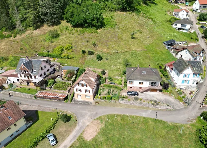 Moyenne Montagne Feriehus